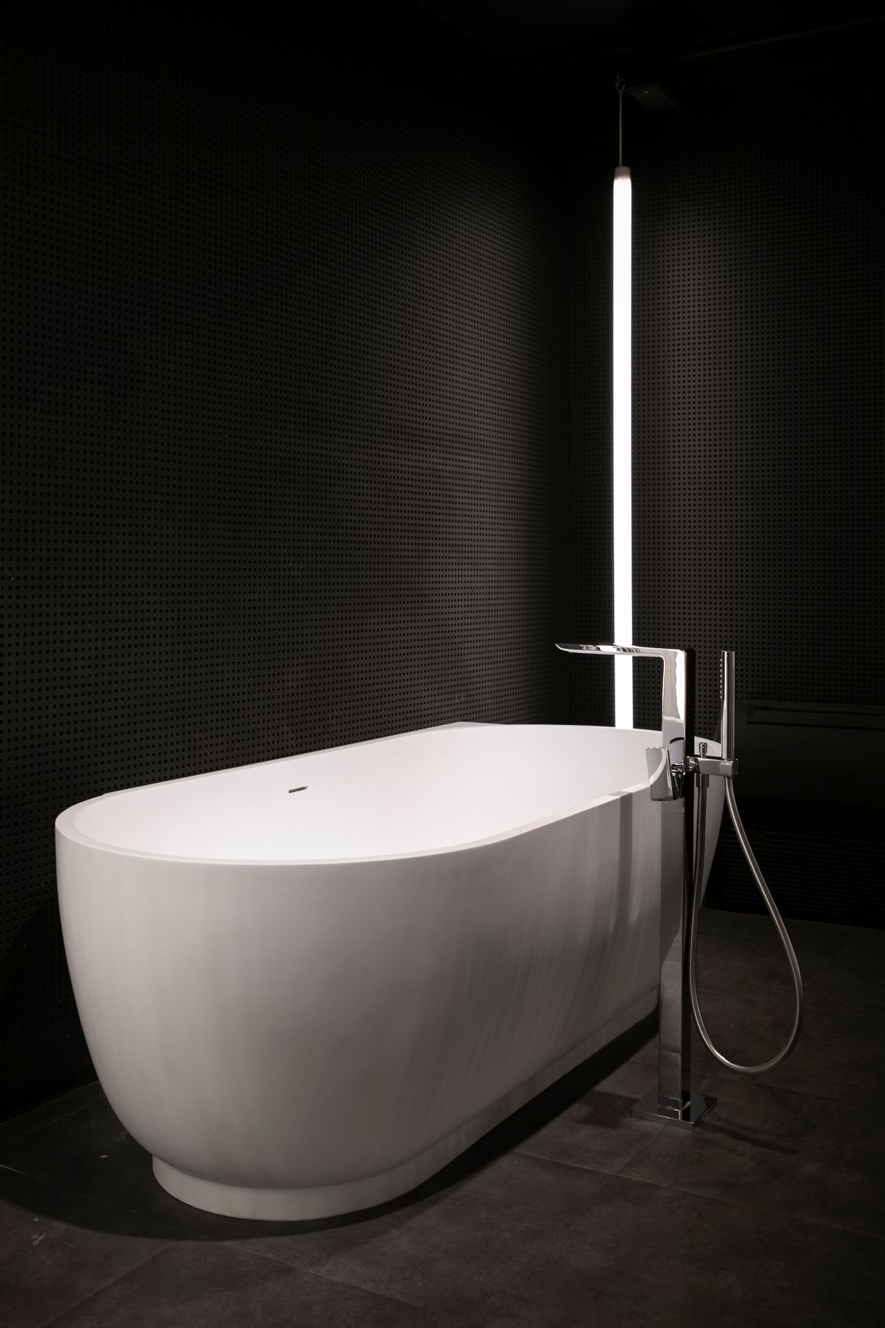 TOTO Grifería bañera de pie con duchador GR (no incluye base) – De Stefano